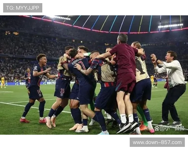 巴黎攻击群全面爆发客场七比二横扫勒沃库森杜埃双响KK传射闪耀全场
